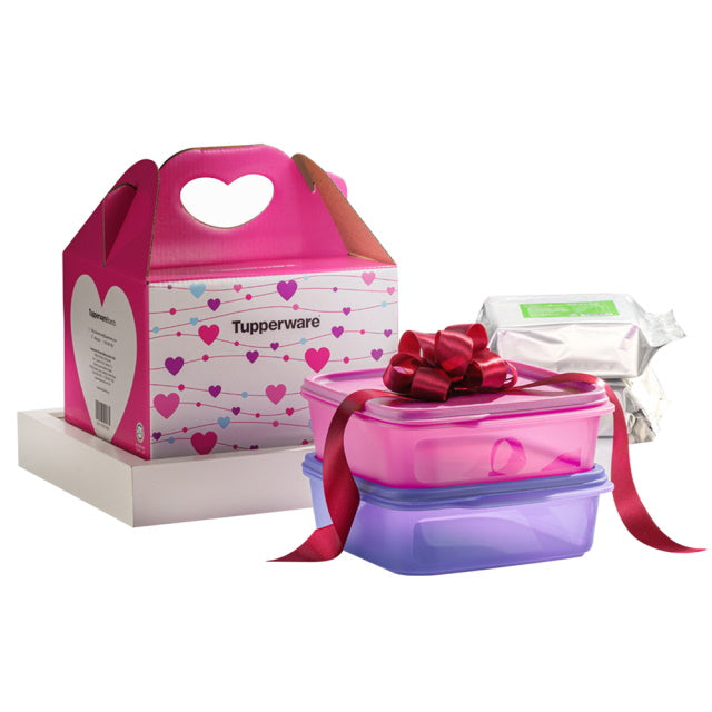 11153933  Season’s Greetings Cake Gift Set | Tupperware Singapore